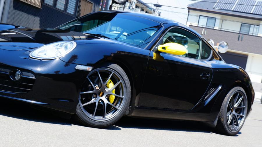 キャリパー塗装施工事例：ポルシェケイマン　キャリパー塗装＆ドアミラーカバー塗装　COLOR:#020 hawaiian passion yellow IMG28_1557_HuS8uq_sub6.jpg