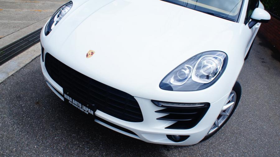 キャリパー塗装施工事例：ポルシェマカン　キャリパー塗装　COLOR:#001 Italian losso solid IMG28_1836_hJY2yC_sub3.jpg