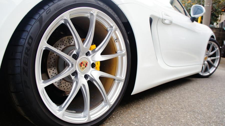 キャリパー塗装施工事例：ポルシェボクスター　キャリパー塗装　COLOR:#002 giallo modena IMG28_1892_WVD34I_sub7.jpg