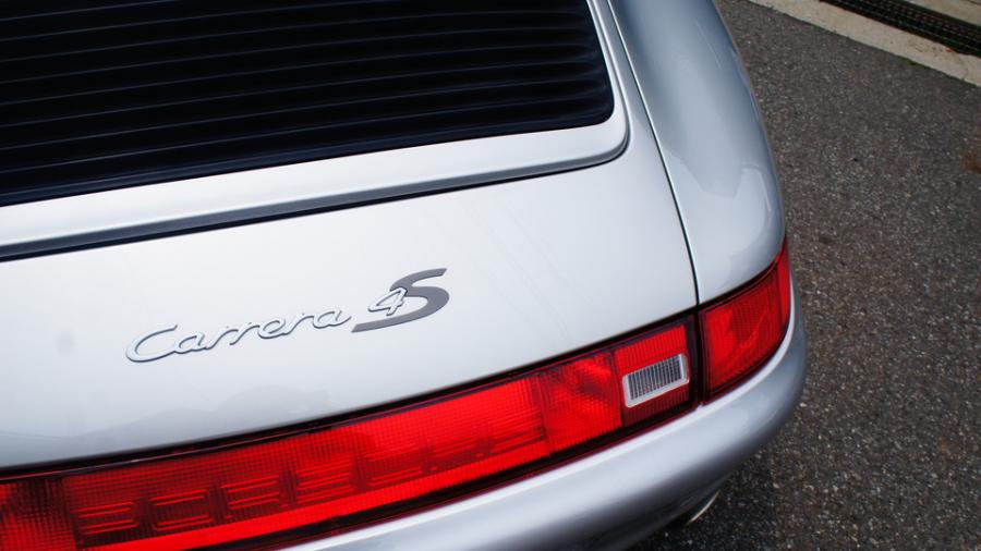 キャリパー塗装施工事例：ポルシェ993　キャリパー塗装COLOR:#002 giallo modena　D-DASHダストダウンパット一台分装着 IMG28_1981_oGVCHj_sub6.jpg