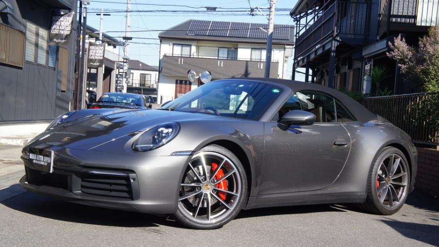 キャリパー塗装施工事例：ポルシェ911カブリオレ　キャリパー塗装COLOR:#001 Italian losso solid IMG28_2075_UWfLK0_sub3.jpg