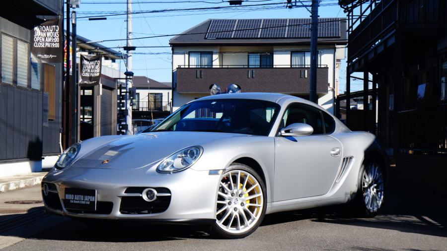 ポルシェケイマン　キャリパー塗装COLOR:#002 giallo modena