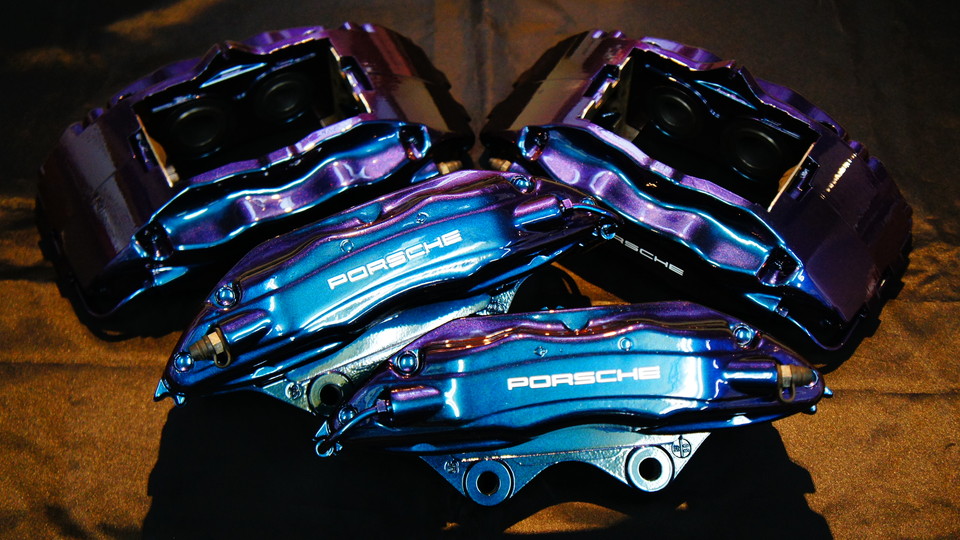 キャリパー塗装施工事例：ポルシェ911純正キャリパー塗装　カラー：#062 sapphire deep blue pearl IMG28_703_NIoUTZ_sub1.jpg