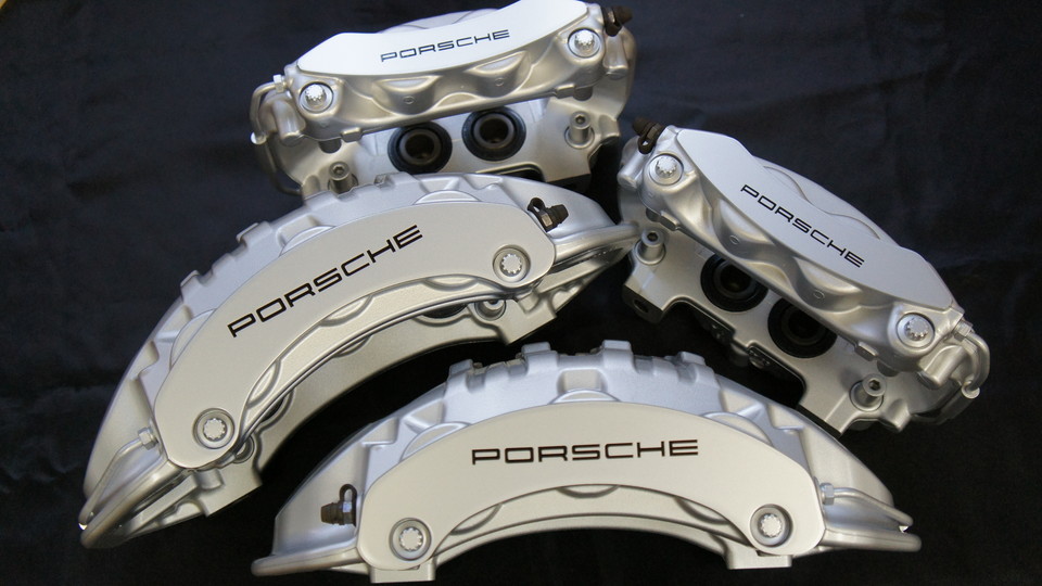 ポルシェパナメーラ純正キャリパー塗装　カラー：#052 premium platinum silver