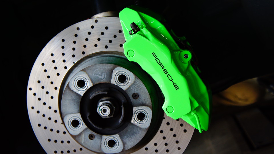 ポルシェ911Carrera-S純正キャリパー塗装　カラー：monstergreen