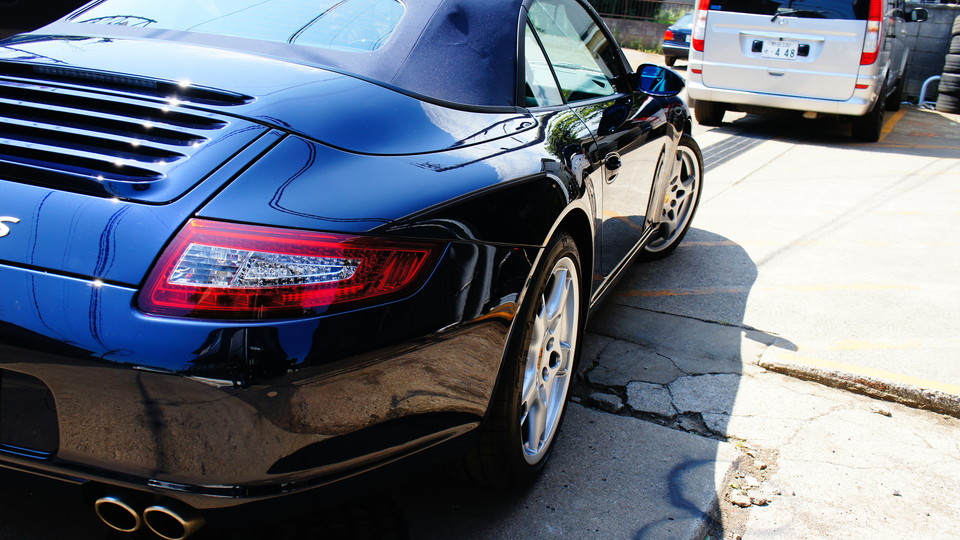 キャリパー塗装施工事例：ポルシェ911Carrera-S純正キャリパー塗装　カラー：monstergreen IMG28_729_qBXtna_sub5.jpg