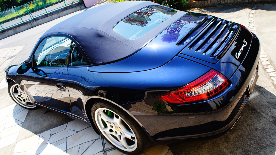 キャリパー塗装施工事例：ポルシェ911Carrera-S純正キャリパー塗装　カラー：monstergreen IMG28_729_qBXtna_sub8.jpg