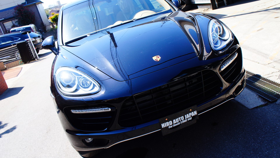 ポルシェカイエン純正キャリパー塗装　COLOR:#001 Italian losso solid＆ターボフェイスにチェンジ