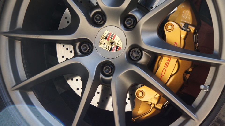 キャリパー塗装施工事例：ポルシェ991-911純正キャリパー塗装　ＣＯＬＯＲ：#003 tokyo midnight gold IMG28_985_RtDBy5_sub7.jpg