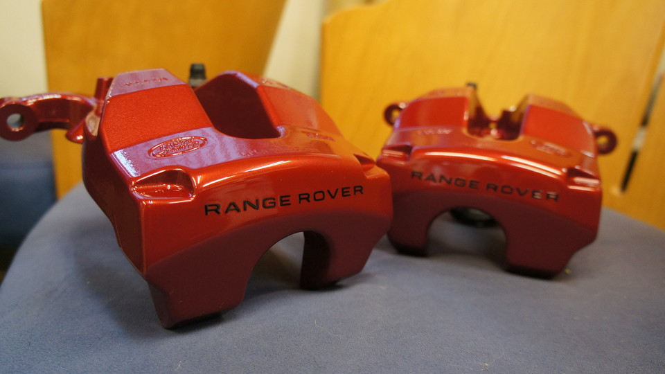 キャリパー塗装施工事例：レンジローバースポーツ純正キャリパー塗装　ＣＯＬＯＲ：オリジナル調色 IMG29_1197_zMsdYT_sub1.jpg