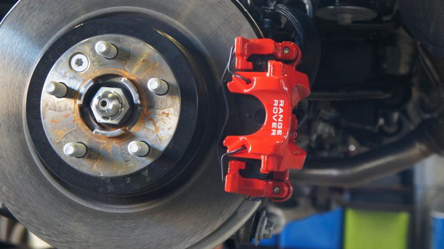 キャリパー塗装施工事例：イヴォーク　キャリパー塗装　COLOR:#001 Italian losso solid IMG29_1535_xX05NA_sub2.jpg