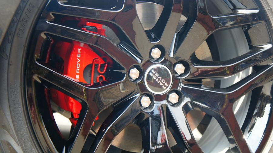 キャリパー塗装施工事例：イヴォーク　キャリパー塗装　COLOR:#001 Italian losso solid IMG29_1535_xX05NA_sub6.jpg