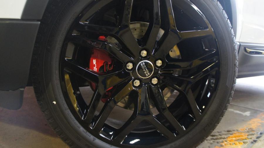 キャリパー塗装施工事例：レンジローバーイヴォーク　キャリパー塗装　COLOR:#001 Italian losso solid　ローター加工Type:DS4 IMG29_1706_lO63o9_sub8.jpg