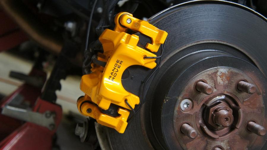 キャリパー塗装施工事例：レンジローバーイヴォーク　キャリパー塗装　COLOR:#021 california sunshinne yellow IMG29_1749_EX1oSH_sub2.jpg