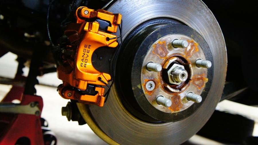 キャリパー塗装施工事例：レンジローバーイヴォーク　キャリパー塗装　COLOR:#030 Royal art pearl orange gold IMG29_1787_tDRP7m_sub2.jpg