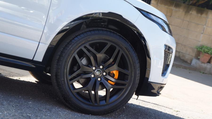 キャリパー塗装施工事例：レンジローバーイヴォーク　キャリパー塗装　COLOR:#030 Royal art pearl orange gold IMG29_1787_tDRP7m_sub7.jpg