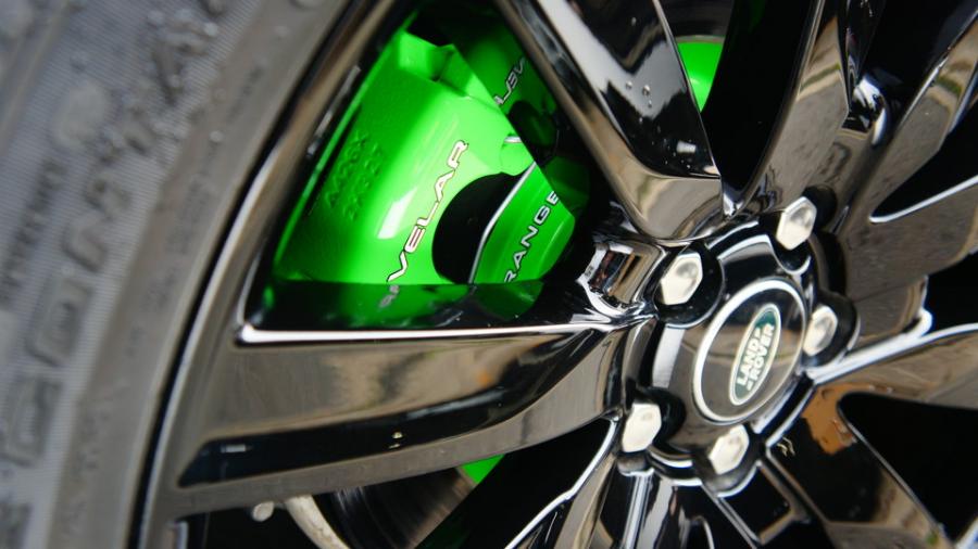 キャリパー塗装施工事例：レンジローバーヴェラール　キャリパー塗装ローター塗装　COLOR:#1113 Monster green IMG29_1887_nS56Cc_sub9.jpg