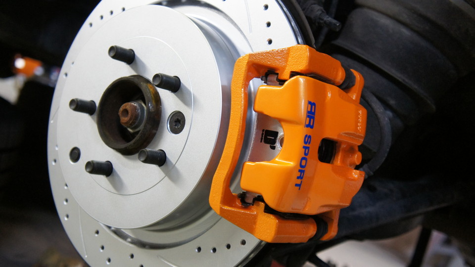 キャリパー塗装施工事例：レンジローバースポーツ純正キャリパー塗装＆ローター加工Type：C6S8D＆D-DASHダストダウンパット前後装着　カラー：#098 honey of pearl orange IMG29_653_MtRika_sub1.jpg