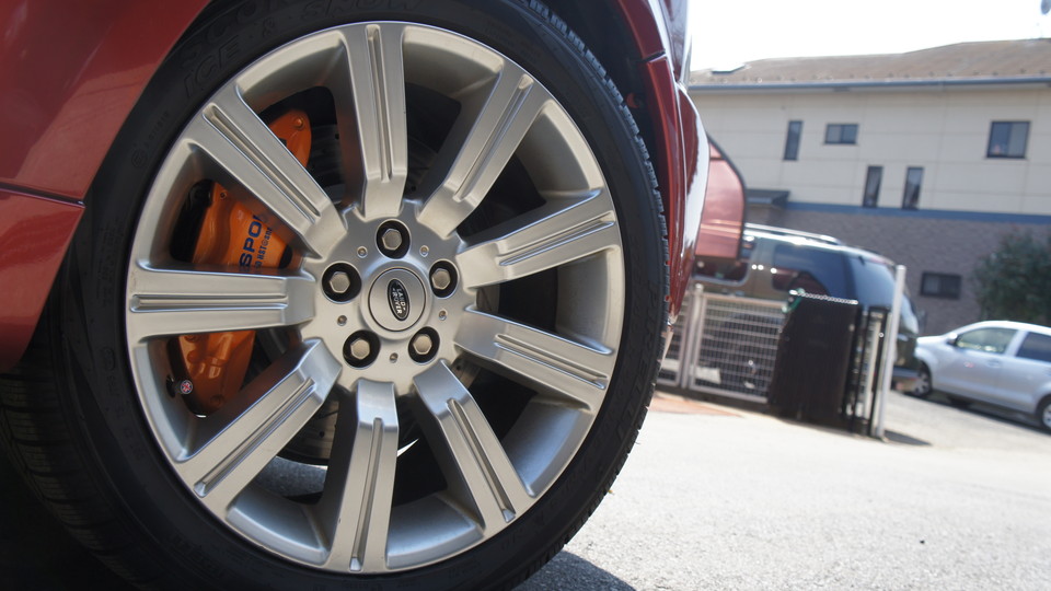 キャリパー塗装施工事例：レンジローバースポーツ純正キャリパー塗装＆ローター加工Type：C6S8D＆D-DASHダストダウンパット前後装着　カラー：#098 honey of pearl orange IMG29_653_MtRika_sub5.jpg