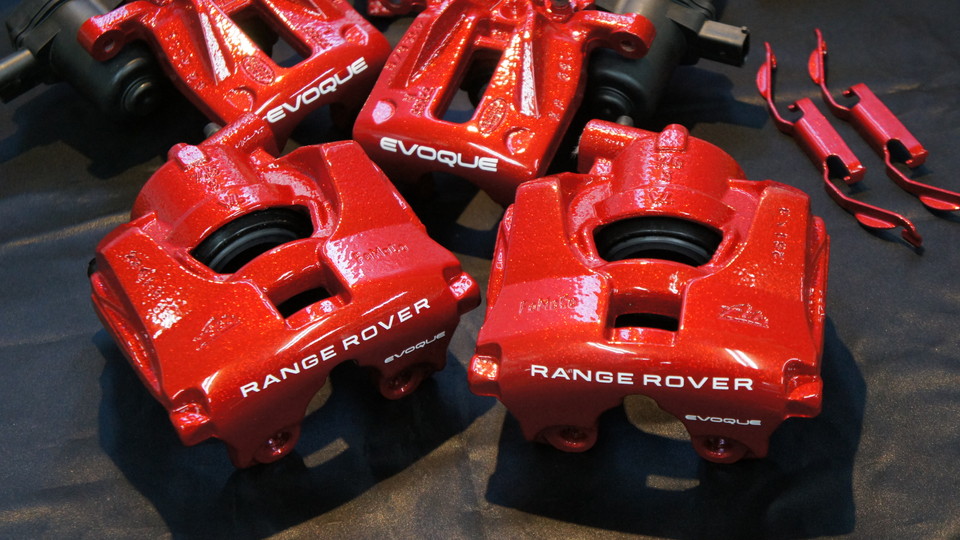 レンジローバーイヴォーク純正キャリパー塗装　カラー：	#011 royal flash candy red