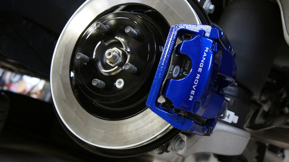 キャリパー塗装施工事例：レンジローバースポーツ純正キャリパー塗装　カラー：ディープブルーメタリック、ローター塗装　カラー：#005 deep coal black IMG29_674_sT8DMw_sub1.jpg