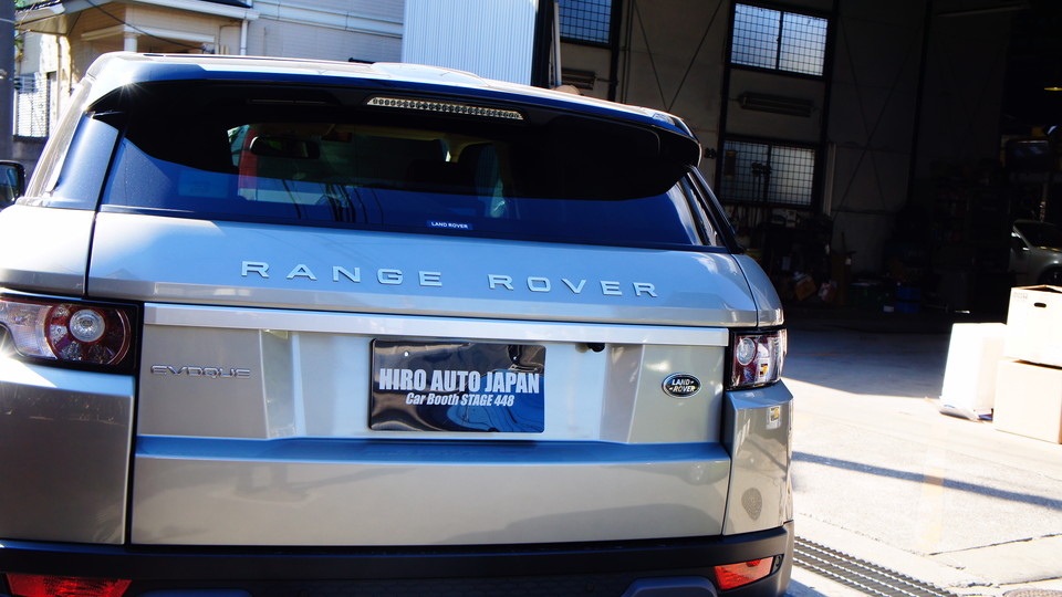 キャリパー塗装施工事例：レンジイヴォーク純正キャリパー塗装　COLOR:#008 flash champagne gold＆D-DASHブレーキパット装着 IMG29_931_HL8EYP_sub9.jpg