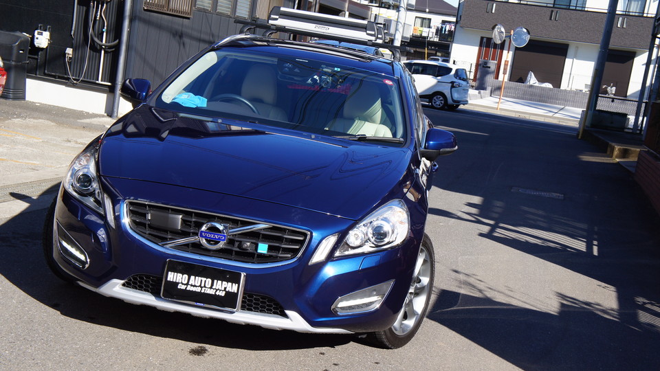 キャリパー塗装施工事例：ボルボV60T4純正キャリパー塗装　COLOR：#006 diamond dust silver IMG30_1217_Rp4cJE_sub3.jpg