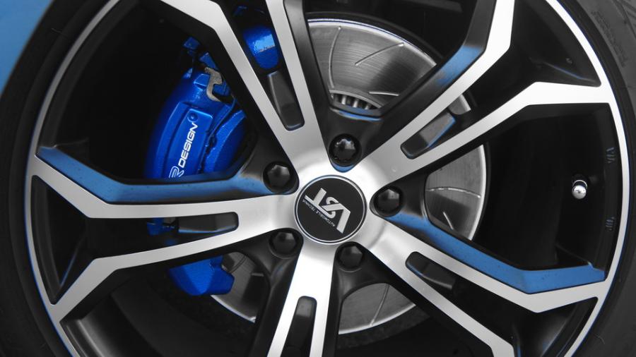 キャリパー塗装施工事例：ボルボS60R　キャリパー塗装＆ローター塗装、ローター加工　COLOR:#1115 Deep marine blue＆#003 Tokyo midnight gold、加工Type:GALAXY IMG30_1446_buSRaF_sub5.jpg