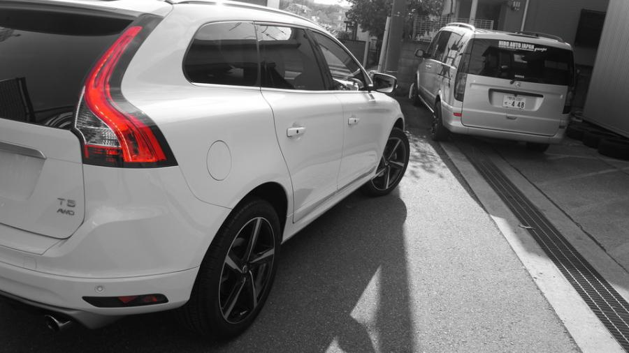 キャリパー塗装施工事例：ボルボV60T5　キャリパー塗装　COLOR:#001 Italian losso solid IMG30_1666_3ExVWP_sub7.jpg