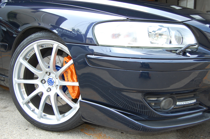 キャリパー塗装施工事例：V70 IMG30_378_nMp6eF_sub1.jpg
