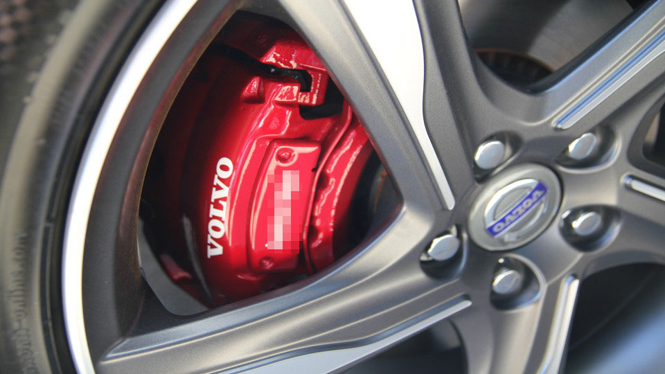 キャリパー塗装施工事例：ボルボS60T6純正キャリパー塗装　カラー：#1102CHARM GROSS CANDY RED IMG30_699_7M90Qj_sub3.jpg