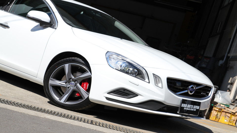 キャリパー塗装施工事例：ボルボS60T6純正キャリパー塗装　カラー：#1102CHARM GROSS CANDY RED IMG30_699_7M90Qj_sub4.jpg