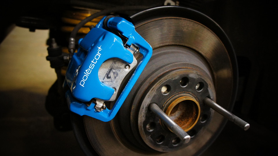 キャリパー塗装施工事例：ボルボV60T4キャリパー塗装 COLOR:レーベルブルー IMG30_910_wv0Ux8_sub1.jpg