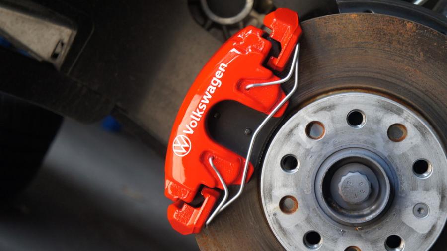 キャリパー塗装施工事例：ビートルDUNE　キャリパー塗装COLOR:#1112 Racing red IMG31_2133_GHxJu2_sub1.jpg