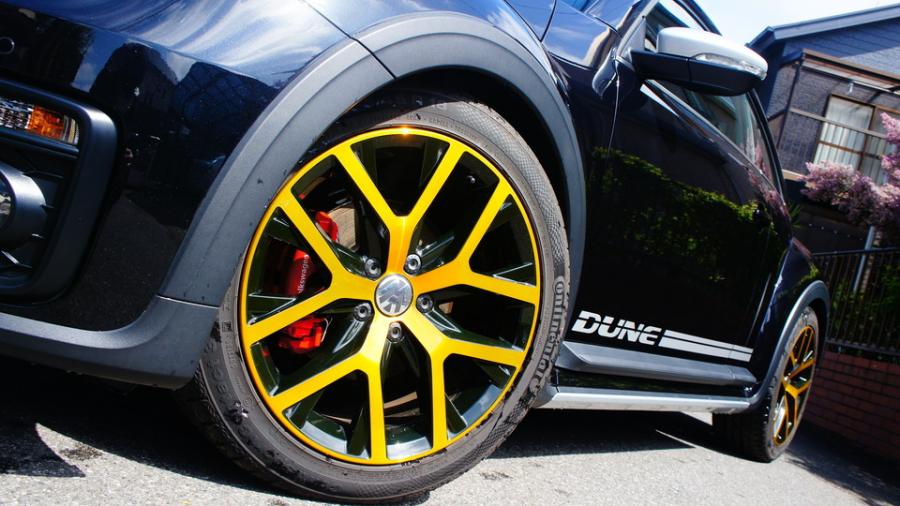 キャリパー塗装施工事例：ビートルDUNE　キャリパー塗装COLOR:#1112 Racing red IMG31_2133_GHxJu2_sub3.jpg