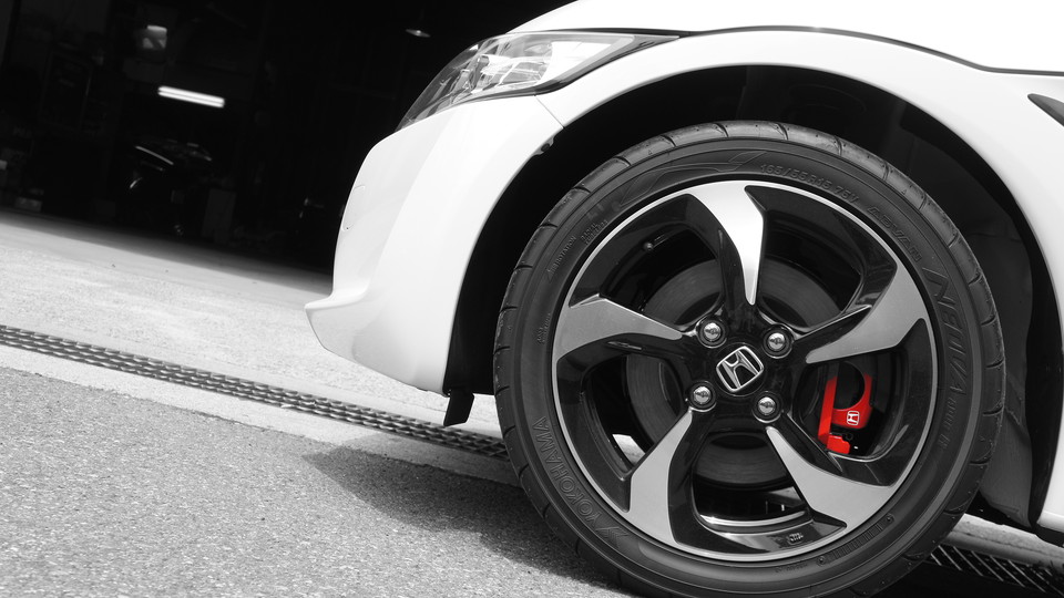 キャリパー塗装施工事例：ホンダS660純正キャリパー塗装　COLOR：#001 Italian losso solid IMG66_1023_i7fIrG_sub5.jpg