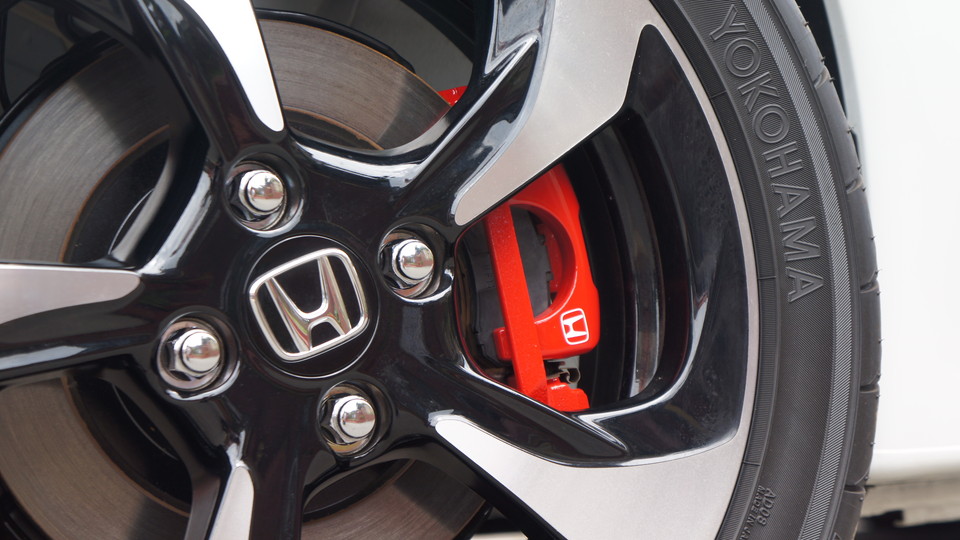 キャリパー塗装施工事例：ホンダS660純正キャリパー塗装　COLOR：#001 Italian losso solid IMG66_1023_i7fIrG_sub9.jpg