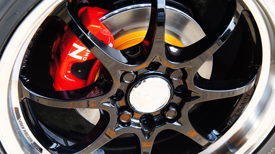 キャリパー塗装施工事例：ホンダN-ONE純正キャリパー塗装＆ローター塗装　COLOR：#001 Italian losso solid＆#003 tokyo midnight gold IMG66_1099_bzRuoB_sub3.jpg