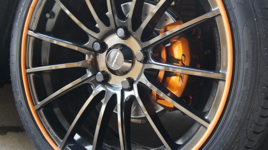 キャリパー塗装施工事例：CR-Z　キャリパー塗装＆ローター塗装　COLOR:#030 Royal art pearl orange gold＆#004 Blast light gray metalic ローター加工Type:DS4 IMG66_1467_ps7gPz_sub3.jpg