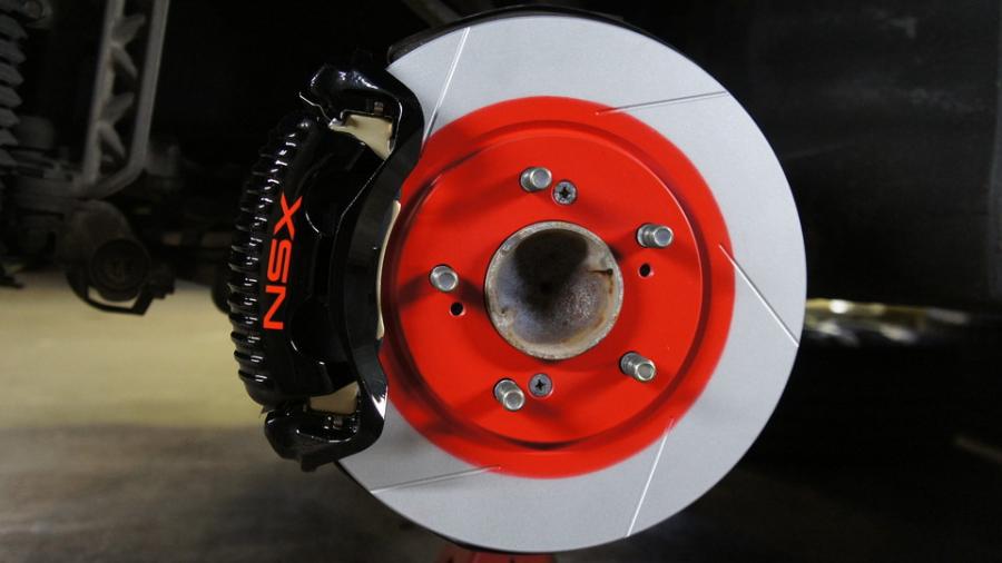 キャリパー塗装施工事例：ホンダNS-X　キャリパー塗装　COLOR:#005 Deep coal black IMG66_1689_ZW7gyb_sub1.jpg