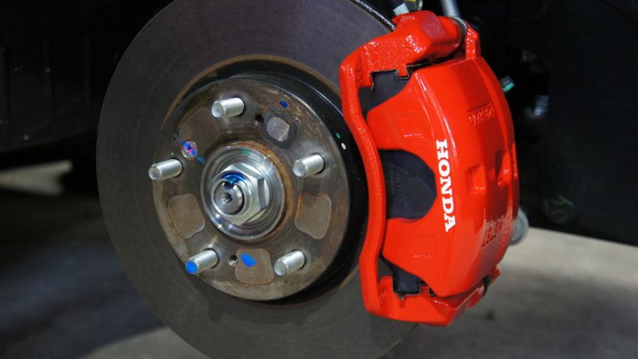 キャリパー塗装施工事例：ホンダシビック　キャリパー塗装　COLOR:#1112 Racing red IMG66_1884_brUy2d_sub1.jpg