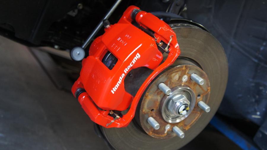 キャリパー塗装施工事例：フリード　キャリパー塗装：#1112 Racing red IMG66_2042_5RLLva_sub1.jpg