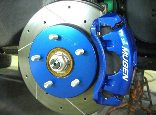 キャリパー塗装施工事例：STEPWAGON RB1 IMG66_392_FHS9jh_sub1.jpg