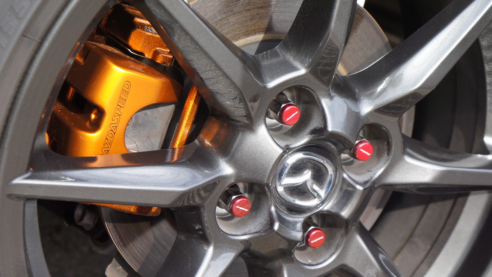 キャリパー塗装施工事例：マツダ・ロードスター純正キャリパー塗装　COLOR：#030 royal art pearl orange gold IMG67_1201_tirp7z_sub3.jpg