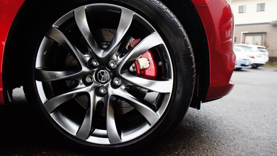 キャリパー塗装施工事例：アテンザ　キャリパー塗装　COLOR:#010 premiun rouge candy red IMG67_1560_jmqrTG_sub4.jpg