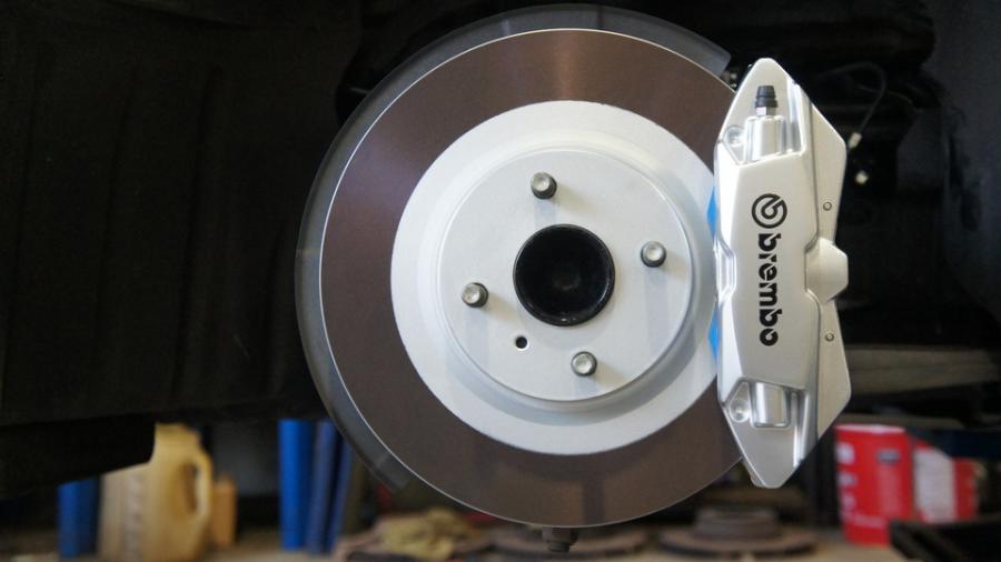 キャリパー塗装施工事例：マツダロードスター　キャリパー塗装・ローター塗装COLOR:#052 Premium platinum silver IMG67_2046_0yXg1f_sub1.jpg