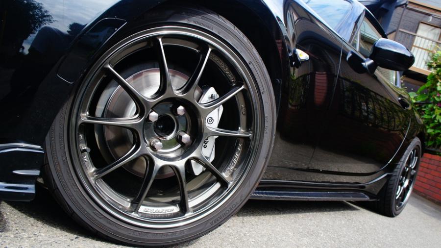 キャリパー塗装施工事例：マツダロードスター　キャリパー塗装・ローター塗装COLOR:#052 Premium platinum silver IMG67_2046_0yXg1f_sub2.jpg