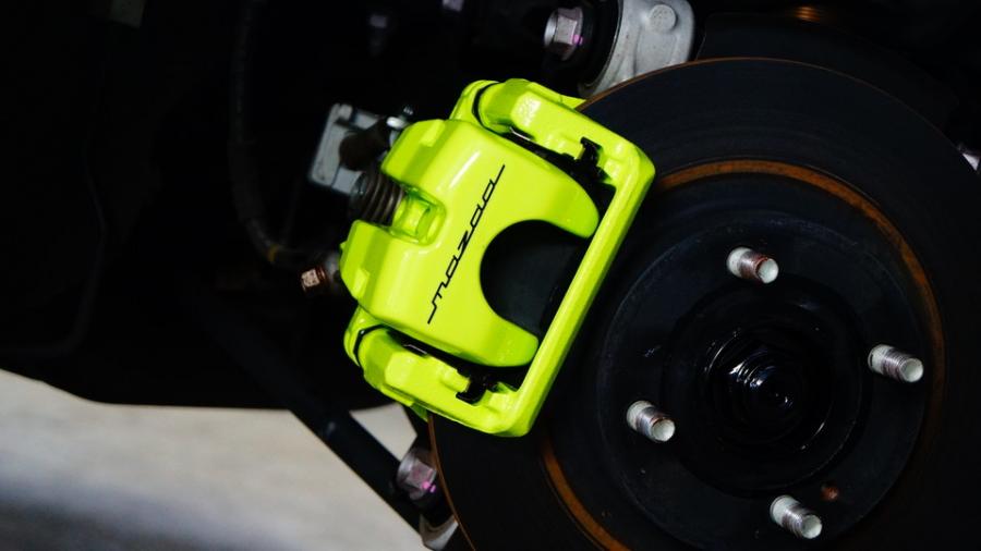 キャリパー塗装施工事例：マツダロードスター　キャリパー塗装COLOR:#1116 Acid green IMG67_2344_gfEKXn_sub2.jpg