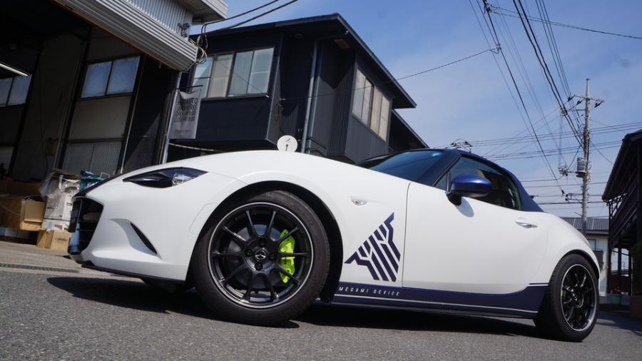 キャリパー塗装施工事例：ロードスター　キャリパー塗装COLOR:#1116 Acid green IMG67_2367_JEO7Aa_sub6.jpg