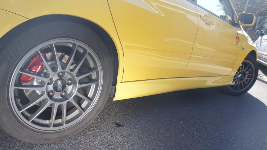 キャリパー塗装施工事例：ランサーエボリューションⅨ　キャリパー塗装　COLOR:#010 premiun rouge candy red　ローター加工Type:S IMG68_1694_k5k9xG_sub5.jpg